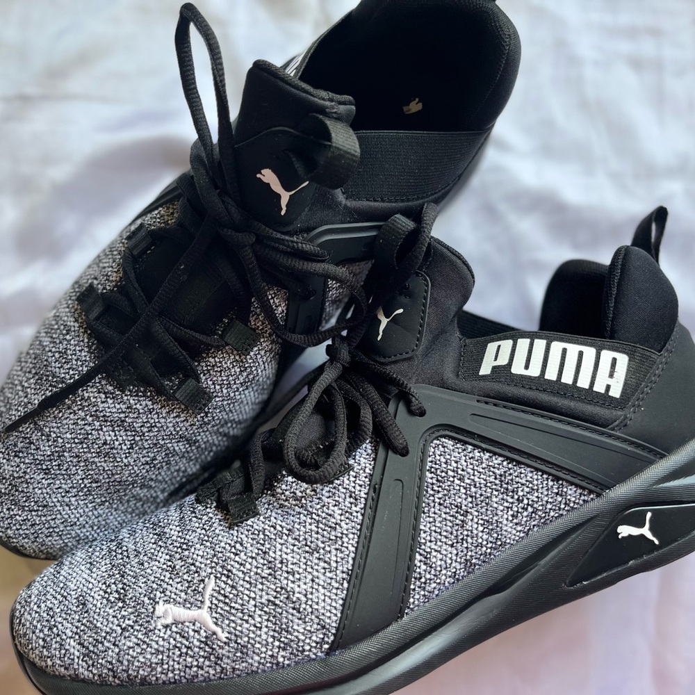 ~Men’s Puma Running Shoes~